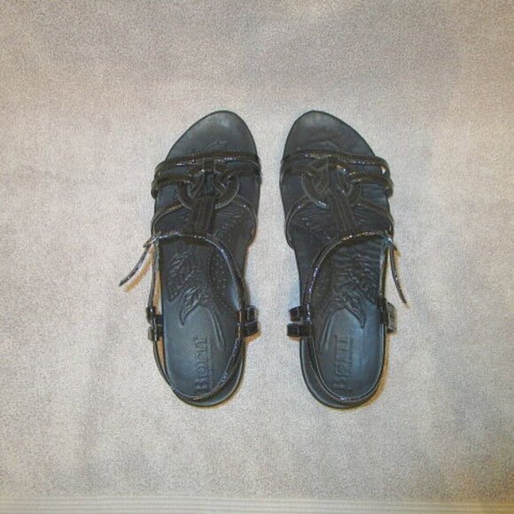 BORN Talica LEATHER Sandals Size 10 ANKLE STRAP Arch ADJUSTABLE Flats TWIST Blac - Picture 6 of 11